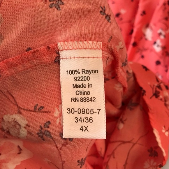 Two Plus Size Tunic Shirts 4X - Picture 10 of 11